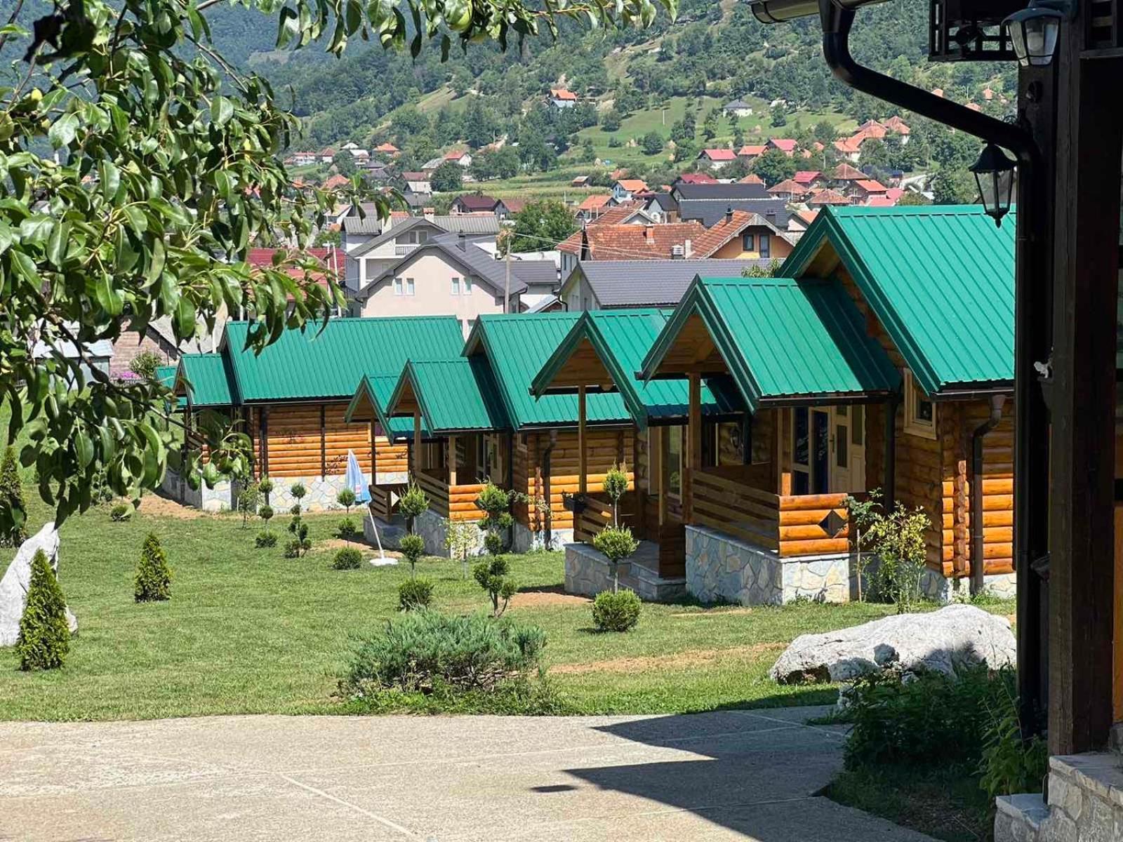 Вілла Salerno Camp Плав Екстер'єр фото