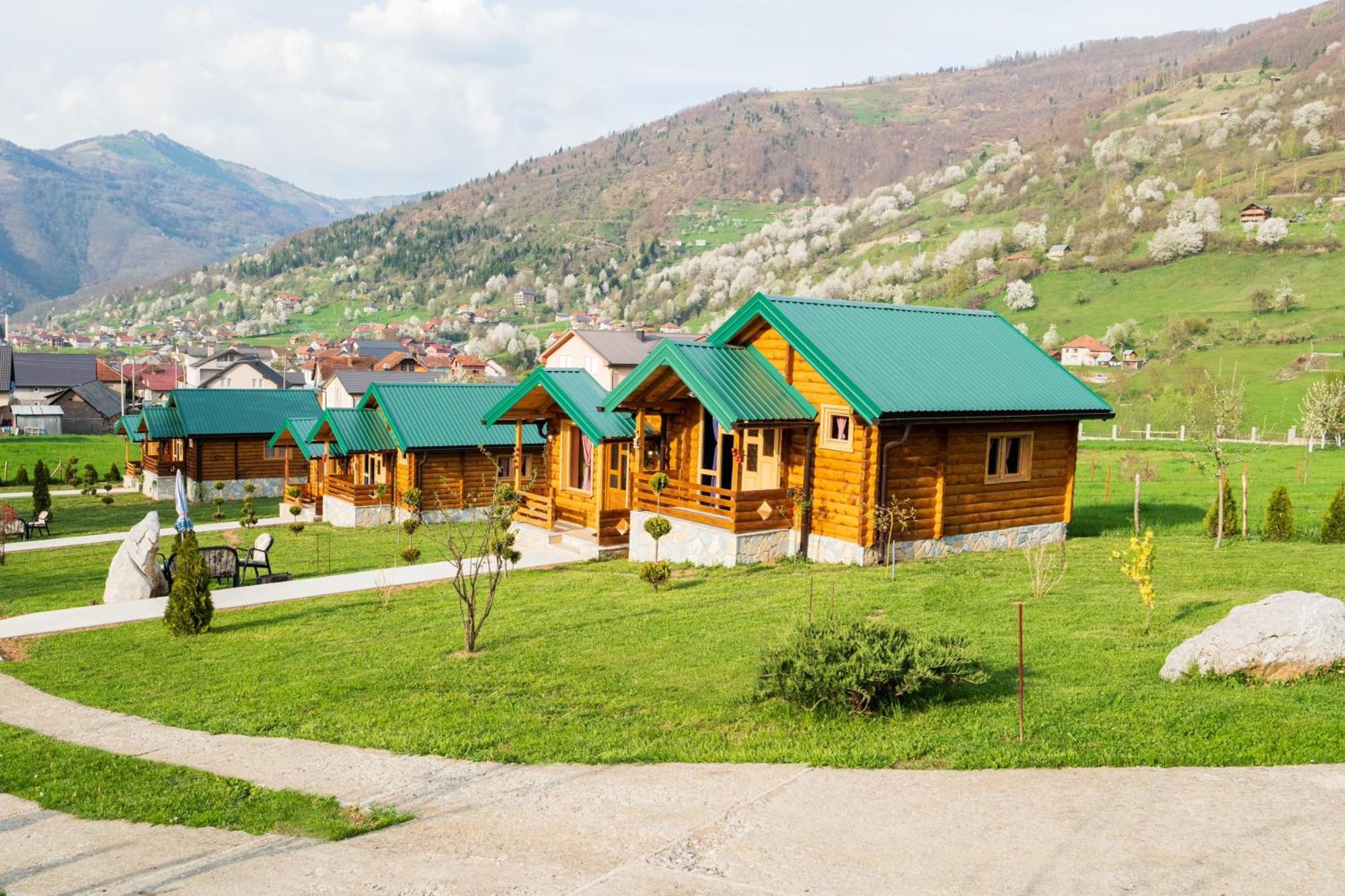 Вілла Salerno Camp Плав Екстер'єр фото